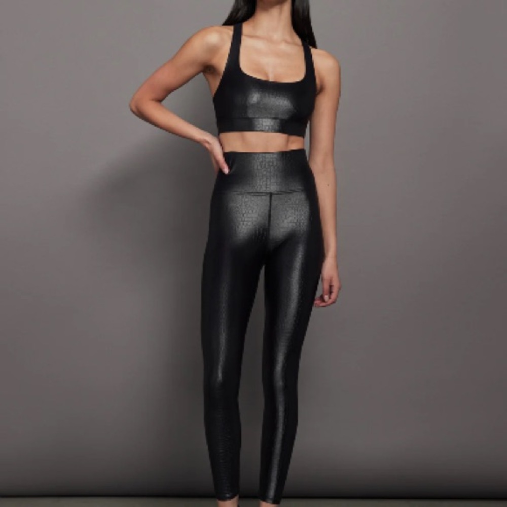 Carbon38 Takara Shine 7/8 Black Leggings Croc